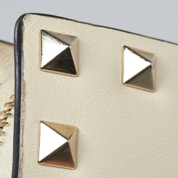 Valentino White Leather and Rockstud Bi-Fold Compact Wallet - Picture 4 of 9